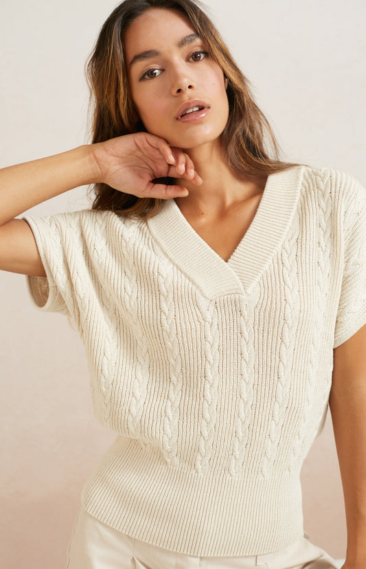 Cable sweater with V-neck, short sleeves and rib details - Type: lookbook