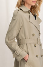 Load image into Gallery viewer, Double breasted trench coat with long sleeves, pockets and belt - Type: lookbook
