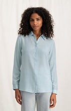Load image into Gallery viewer, Soft blouse with collar, long sleeves and hidden buttons
